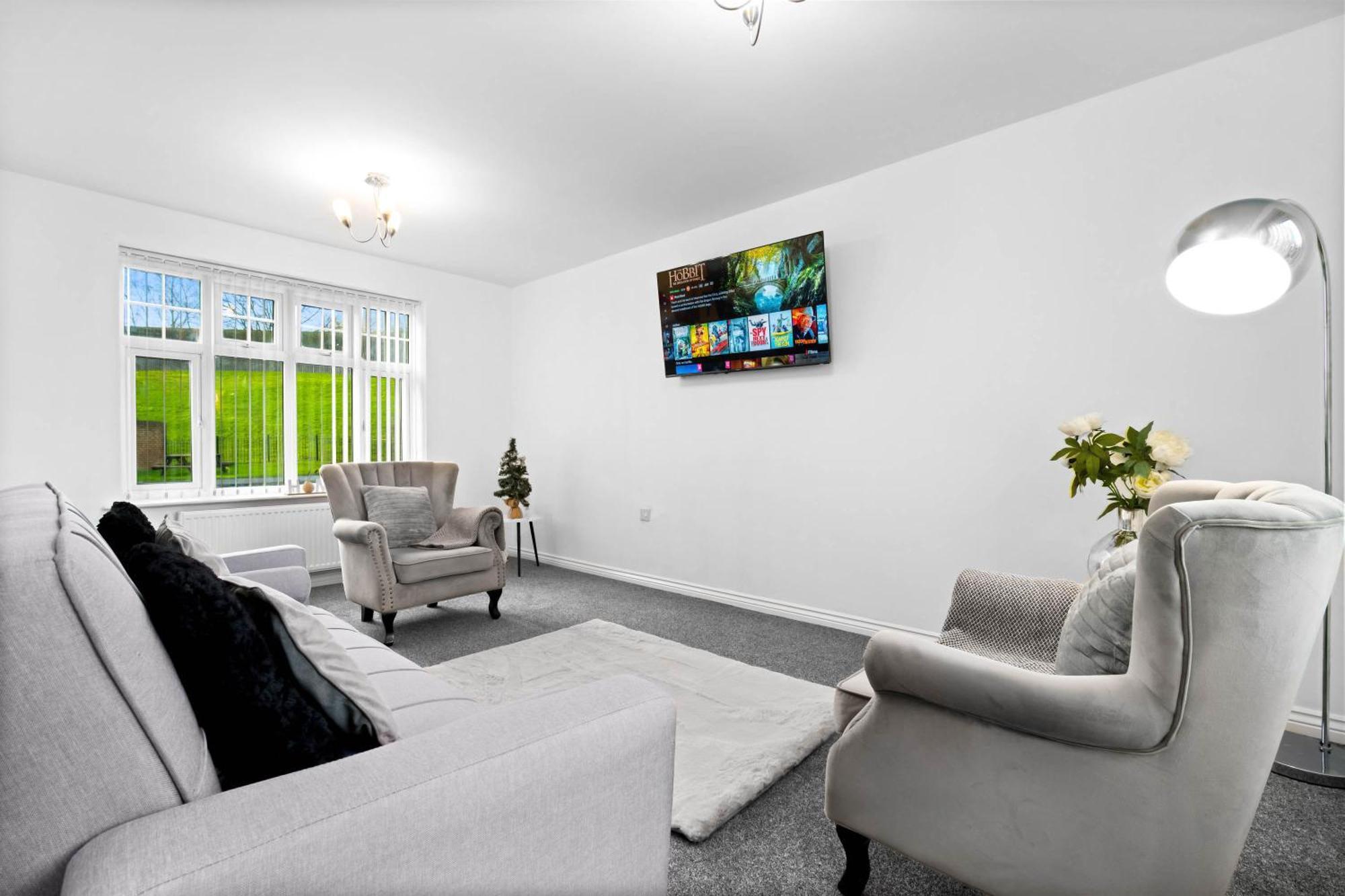 Harmony House 3 Bedroom New Build For Families, Contractors, Black Country Museum Sleeps 6 提普顿 外观 照片